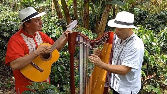 EL CAFETERO Dany Harp & Luis Ospina